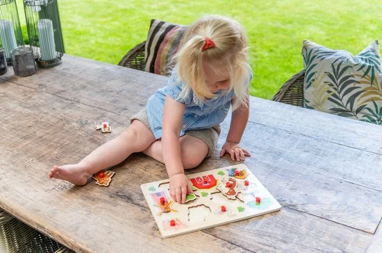 Engelhart Vormenpuzzel Boerderij Junior 22 X 30 Cm Hout 13-delig 5 Engelhart Vormenpuzzel Boerderij Junior 22 X 30 Cm Hout 13-delig - Afbeelding 3